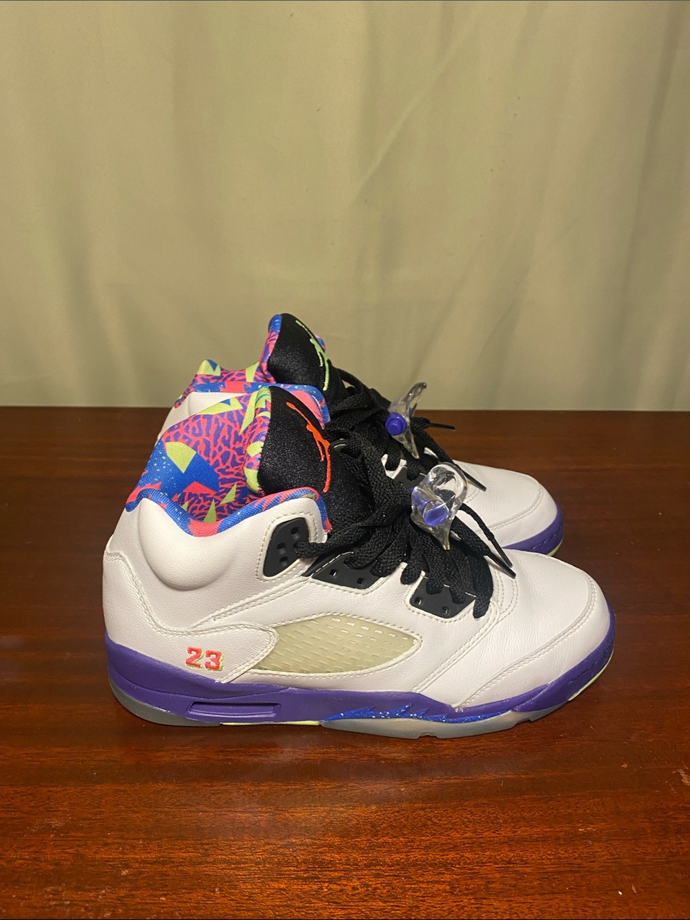 Air Jordan 5 Retro  (GS) White Ghost Green-Court Purple sneakers size 5Y